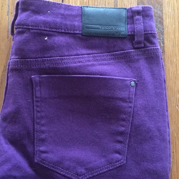 DKNY Jeans - Picture 3 of 3